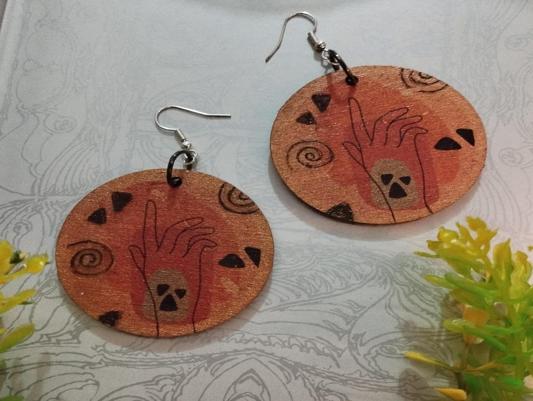 Abstract Hand Motif Earring