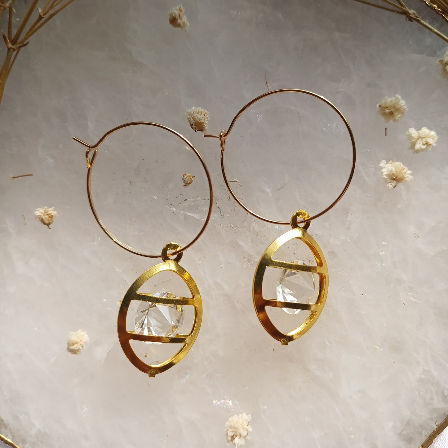 Golden teardrop Earrings