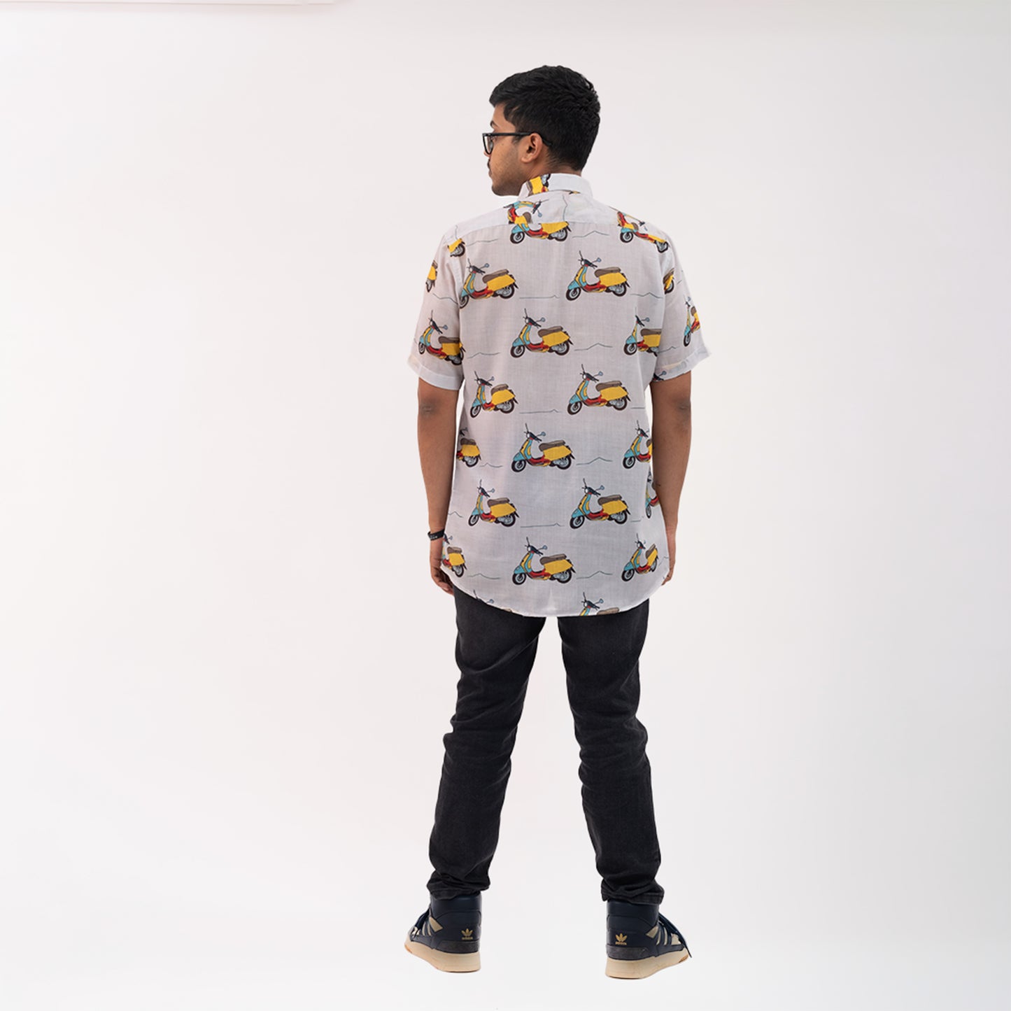 Vespa Print Short Sleeves Shirt