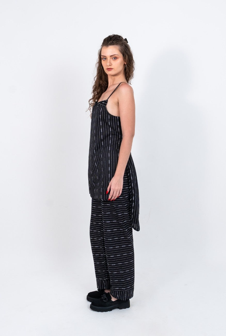 Tie up dashed and dotted black and white printed set with long pants