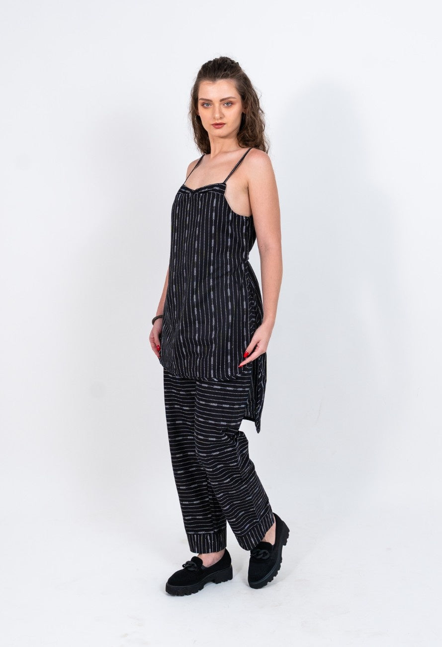 Tie up dashed and dotted black and white printed set with long pants