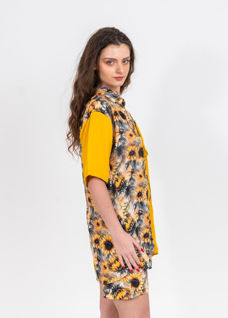 Half plain and half sunflower shirt with sunflower shorts women's coord set