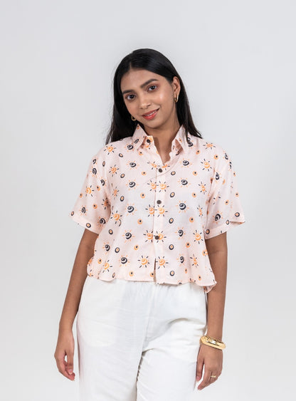 Cropped women's shirt in GBS Sunrays print with short sleeves