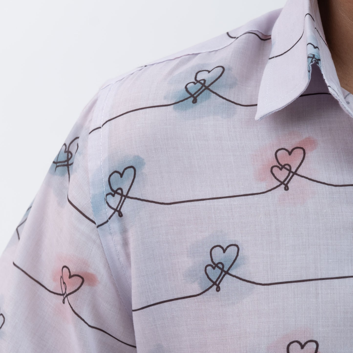 Hearts Printed Short Sleeves Shirt
