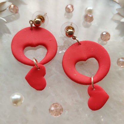 Dangling Cutout Heart Earrings