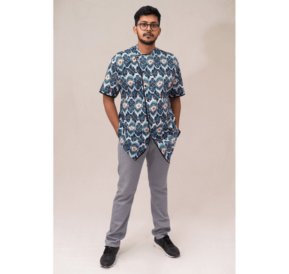 Blue all over mixed print Chinese collar short sleeved shirt with black piping