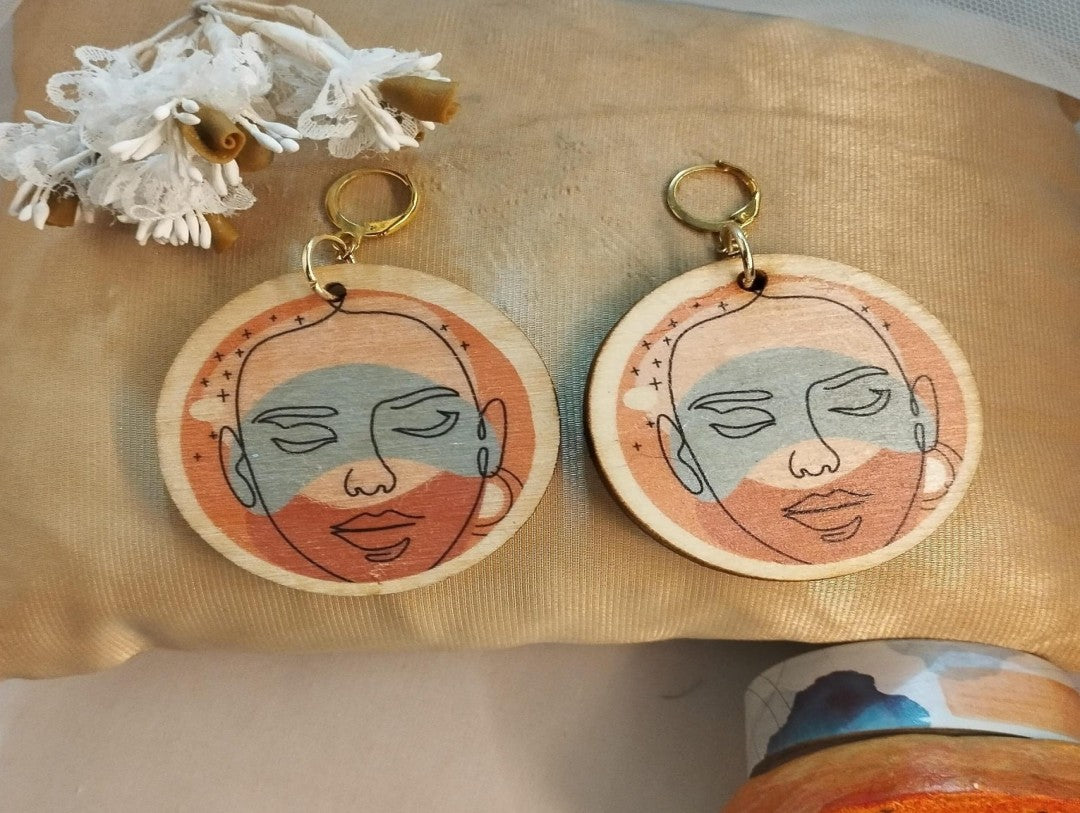 Minimal Line Art Earring