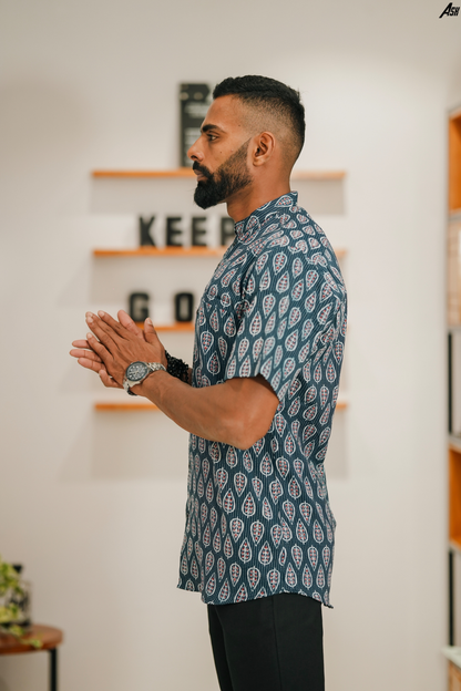 Asymmetrical ajrakh leaf print Shirt