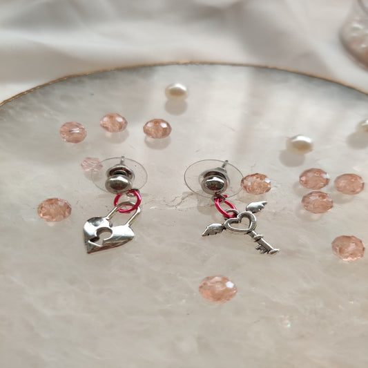 Metal Lock and key Earrings